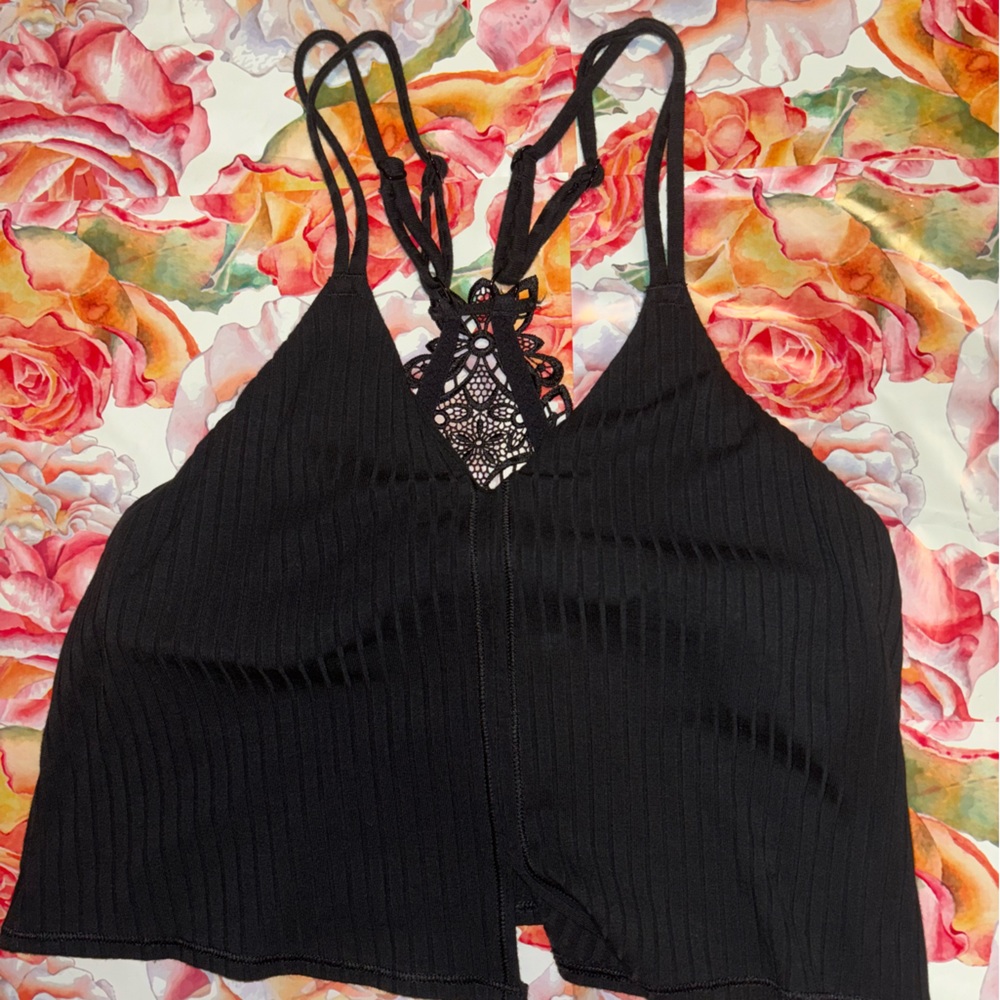 Aerie Top